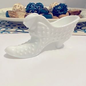 Vintage Fenton Milk Art Hobnail Glass Jaguar Cat Head Slipper Shoe